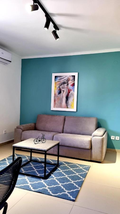 Anja & Ogo Apartments Sea View & Pool Petrovac ภายนอก รูปภาพ