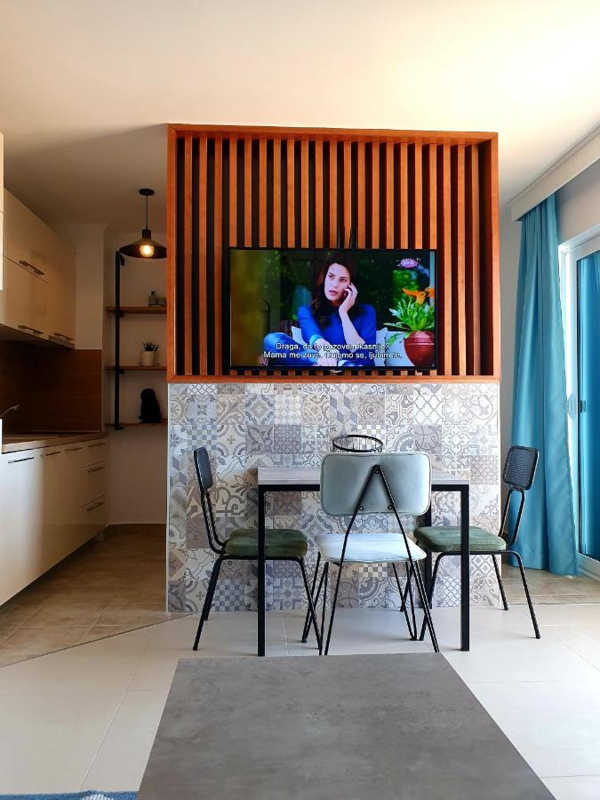 Anja & Ogo Apartments Sea View & Pool Petrovac ภายนอก รูปภาพ