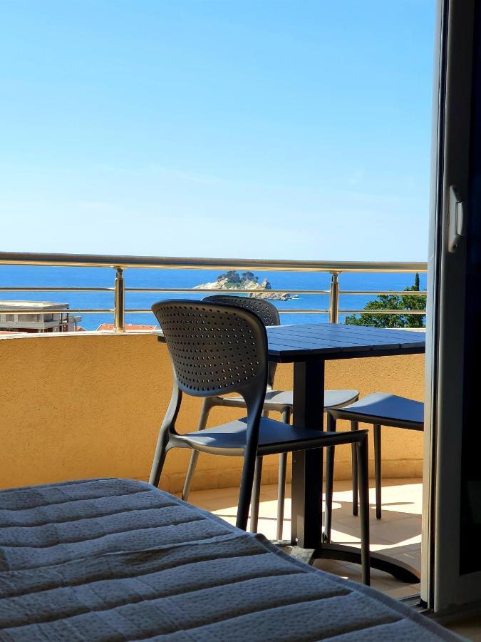 Anja & Ogo Apartments Sea View & Pool Petrovac ภายนอก รูปภาพ